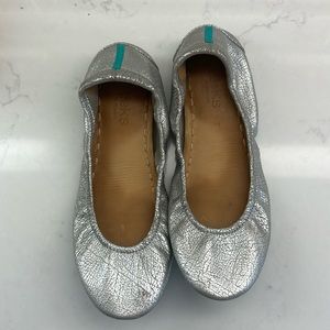 Tieks Silver flats size 7